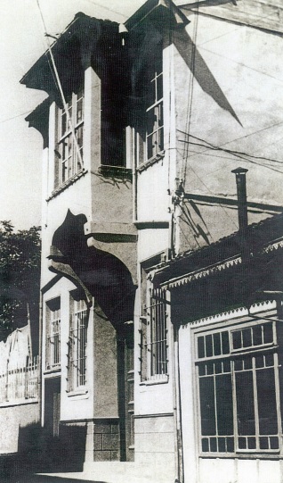 bursa_turk_ocagi_binasi_eski